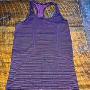 Lululemon Swifty Tank Top - Size 6 🤩